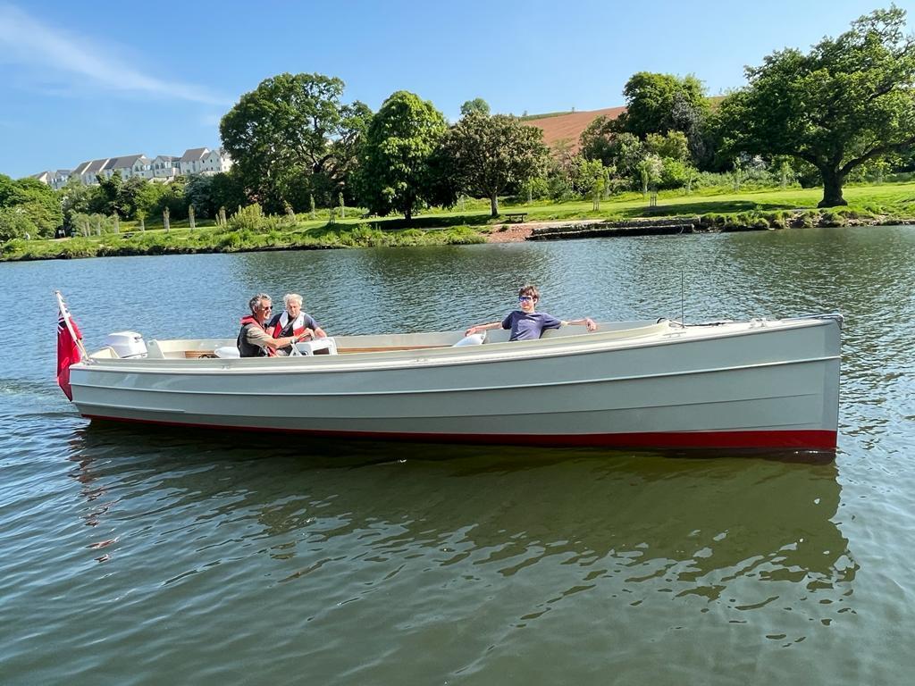 aluminium tender